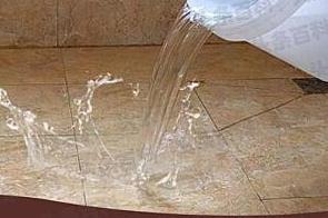 上虞漏水维修 免砸砖防水材料该如何施工
